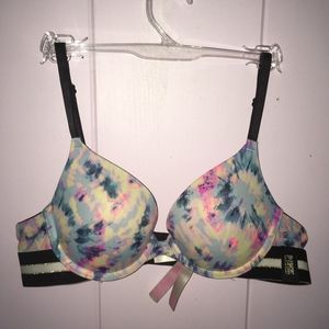 Host Pick! Victoria's Secret PINK Push-Up Bra 34A